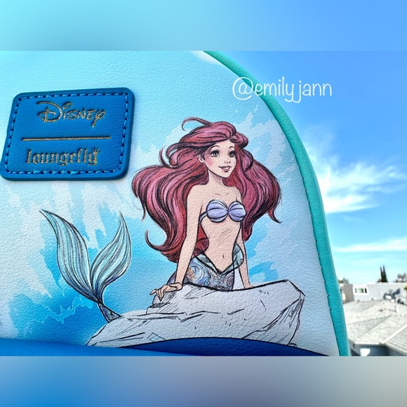 The Little Mermaid 🧜🏻♀️ Backpack - Picture 2 of 11
